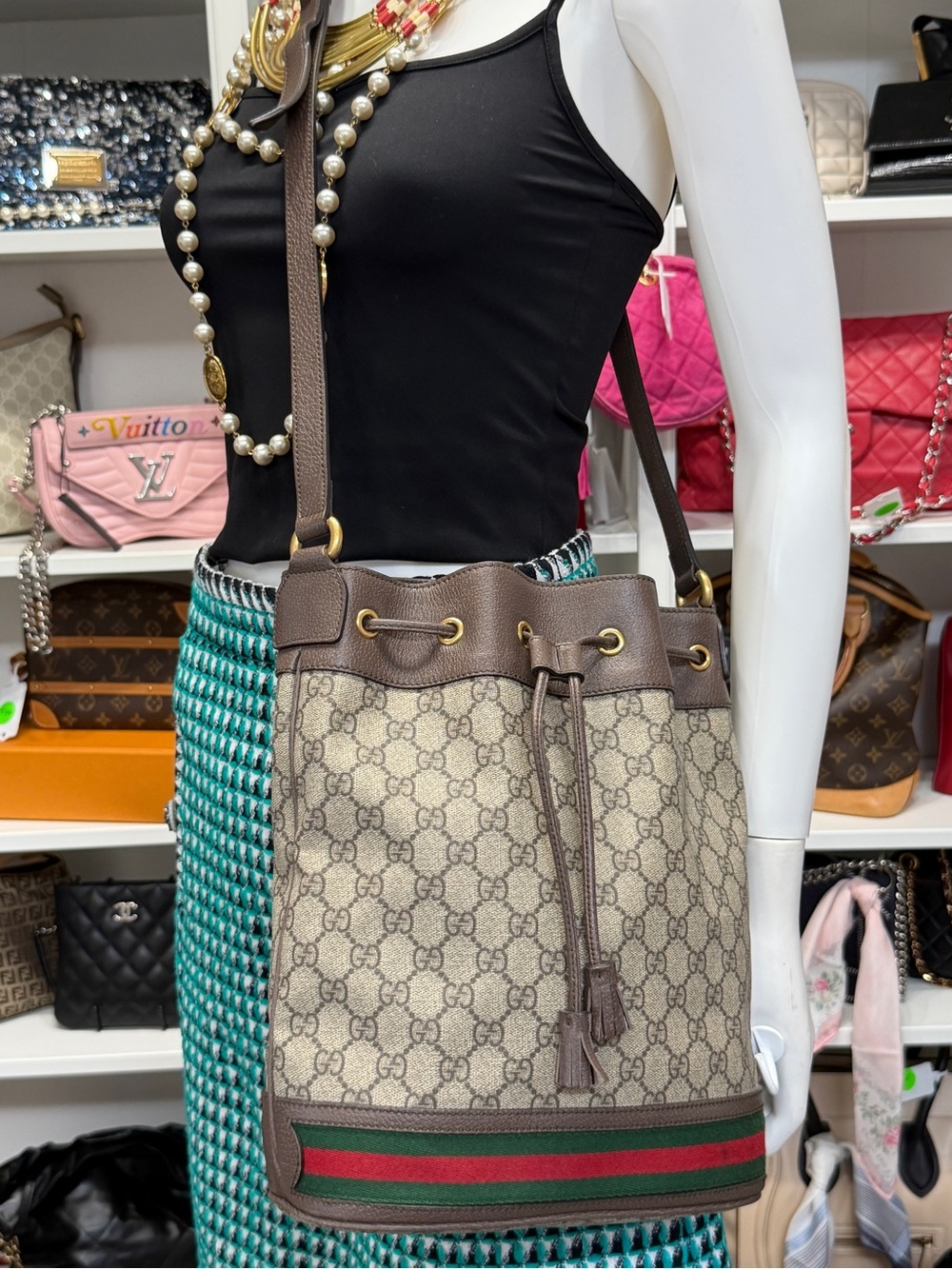 Gucci GG Supreme Medium Ophidia Bucket Bag - Picture 12 of 12